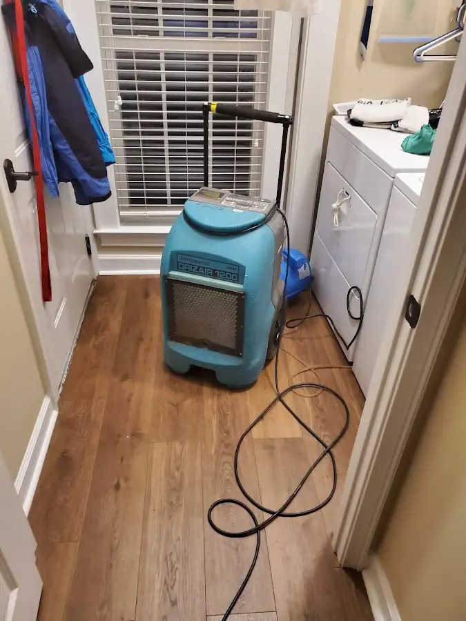 Commercial dehumidifier deployed for Flood Damage Cleanup in Hilo